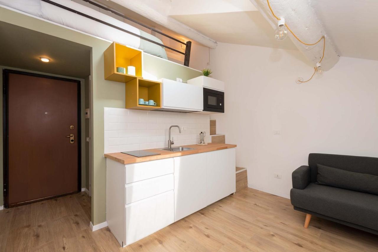 Bligny Attic Apartment Милано Екстериор снимка